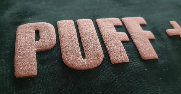 Druckverfahren Puff-Emboss - Veredlung von Kleidung durch 3D Druck